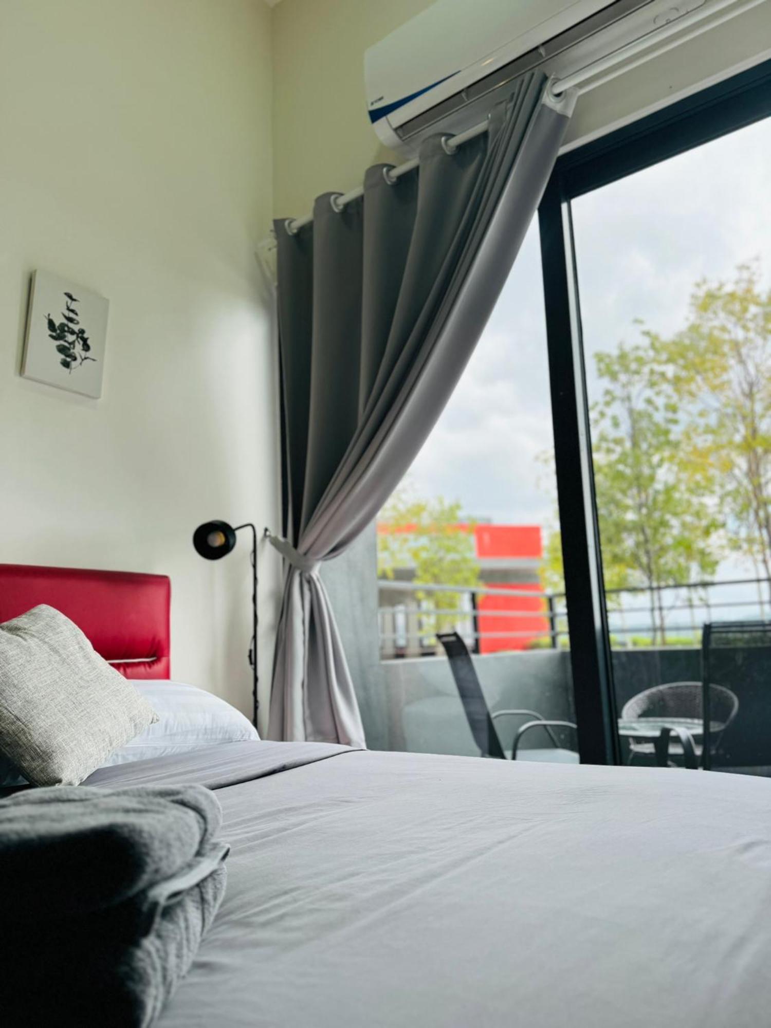 Coresoho Suite By Bkastaycation Kotawarisan Sepang Klia Airport, Free Wifi Eksteriør bilde